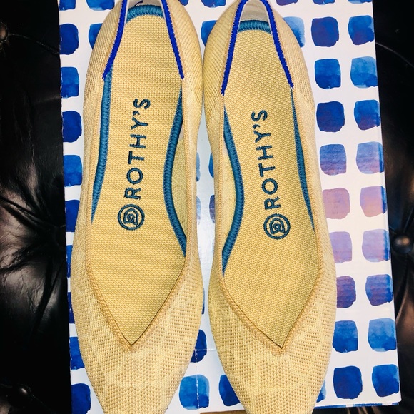 Women's - Rothy's Cream Camo Pointed Toe Flats, Size 7 NWOT. Make me an offer! - Picture 5 of 5